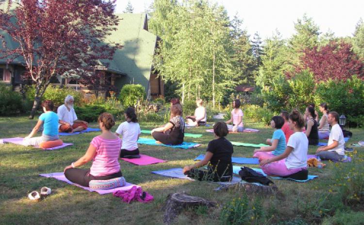 Heljdini jastuci za meditaciju