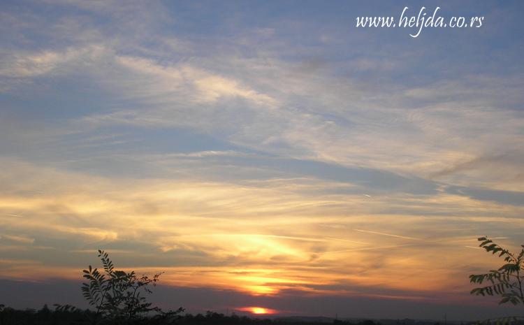 Zalazak uoči punog meseca 31.10.2012 sombor