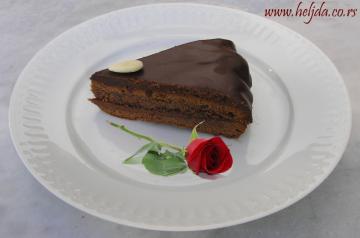 Zdrava Saher torta